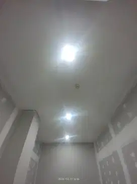 Partisi keperluan kantor murah lagi dan efisien
