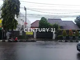 Disewakan Bangunan Lokasi Pinggir Jalan Kartini Cocok U.Kuliner