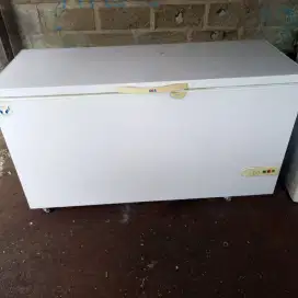 Jual freezer box mrek Ga siap pakai dingin merata