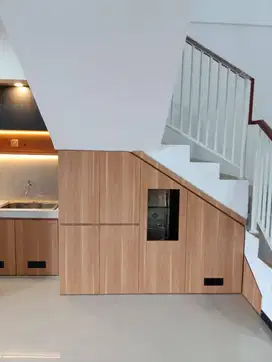 Kabinet Lemari Bawah tangga