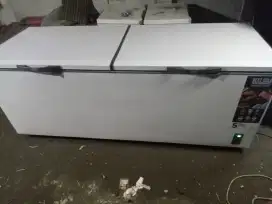 Jual freezer box mrek Ga kapasitas 1200 kondisi dingin beku merata