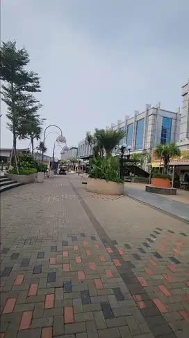 Di sewakan ruko gandeng batavia 5 lantai 2 tampak golf island