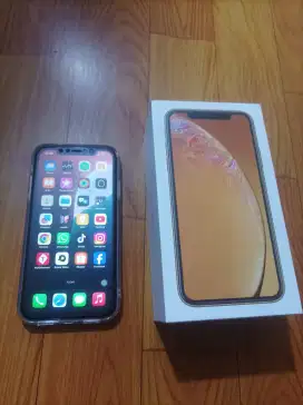 iPhone xr 128 gb