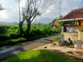 Dijual cepat Rumah siap huni di pinggir jalan UTAMA GUNUNG PUNTANG