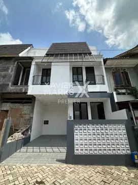 Rumah Baru 2 Lantai Area Ikan2 Blimbing Dekat Suhat