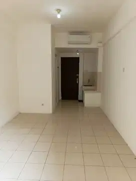 sewakan Tahunan apartemen puri park view STUDIO Kosongan 1 AC