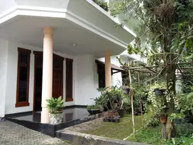Rumah mewah di sayap pasteur - Bandung utara