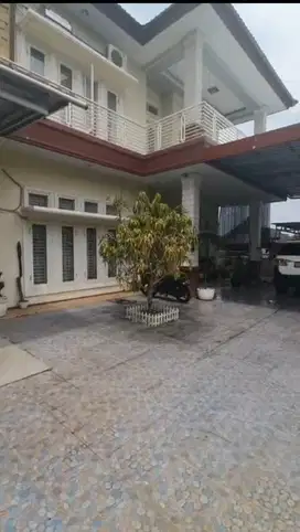 Dijual rumah 2 lantai di Sekitar Jl Kelapa Sawit Pekanbaru