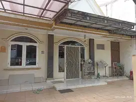 Rumah 9x18 2 Lantai di Sektor 7A Gading Serpong Tangerang 1K90001A