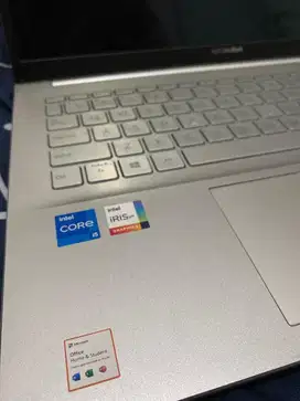 ASUS VIVOBOOK ULTRA 15 OLED K513 MULUS 95%