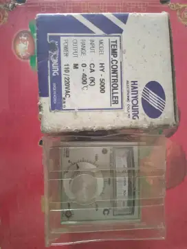 Temp Controller Hanyoung HY-5000 New Old Stock