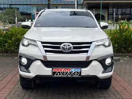 [MINT CONDITION] Toyota VRZ 2.4 Diesel 4x2 Fortuner nik 2020