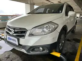 [OLXMOBBI] Low Angs Suzuki SX4 1.5 S-Cross Bensin-MT 2016 TOD