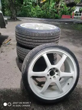 Dijual velg + ban Ring 18