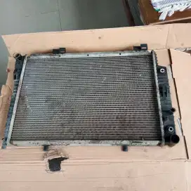 Radiator mercy C180 W202 Matic