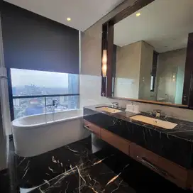 Disewa Apartement The Regent 3BR Uk 252 sqm  Full Furnished At Jaksel