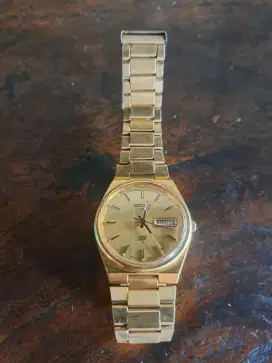 Jam tangan seiko vintage 1970s gold  10k