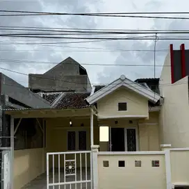 Dijual Cepat Rumah di Harapan Indah 1 Bekasi