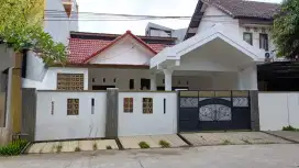 Bintang Metropole Rumah sangat strategis nyaman bersih dijual cepat