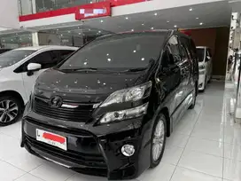Vellfire 2.4 ZG 2014, ISTIMEWA