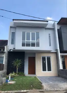Dijual Rumah Bukit Palma, Citraland, Surabaya