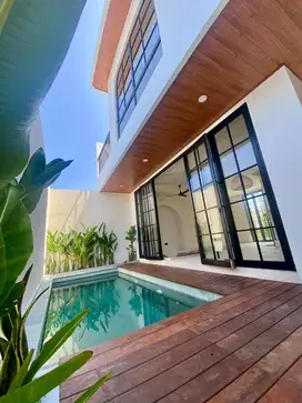 villa sanur for sale