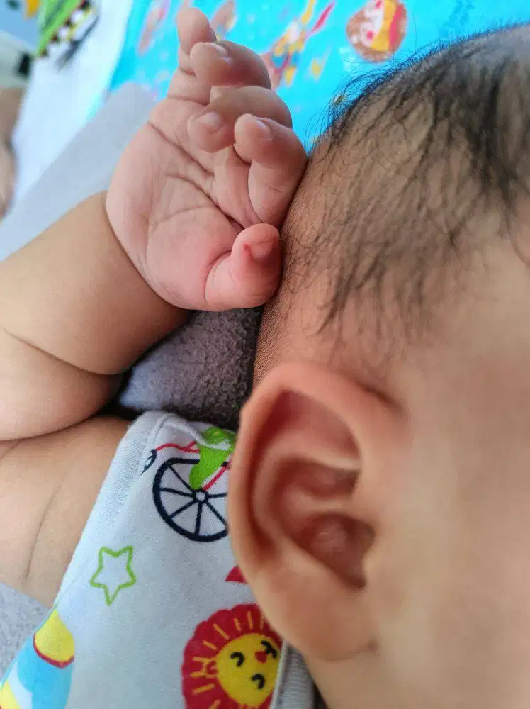 Dicari ART untuk momong