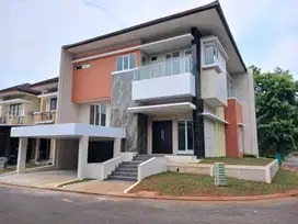 Dijual Cepat Rumah Mewah Bangunan Mandiri Hook Vineyard The Green BSD