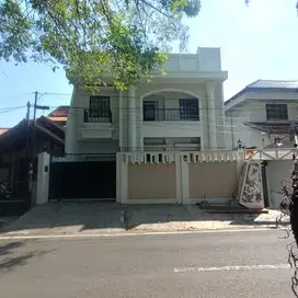 Jual Rumah Mewah 2 Lantai Di Gajahmungkur Semarang