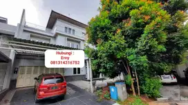 Di Jual Rumah Alam Sutera Cluster Palmyra 3 Lantai