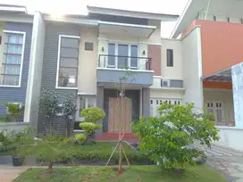 Disewakan Rumah 2 lantai Siap Huni di Cluster Heliconia Harapan Indah2