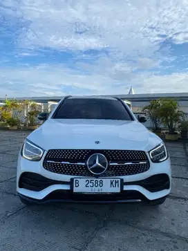 (Km Low 17ribu) MERCEDES BENZ MERCY GLC 200 AMG NIGHT EDITION 2022