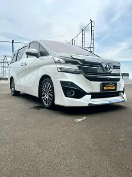 Toyota Vellfire G 2017