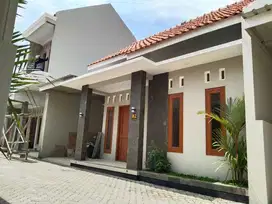 Rumah Baru Cantik Strategis dekat Jalan Utama Gedongan