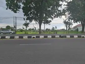 Tanah Strategis Pinggir Jalan Raya di Pabelan Kartasura Solo