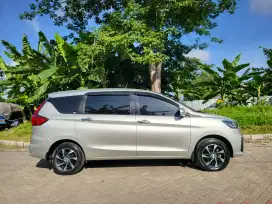 [GRESS MOBIL KUTISARI]SUZUKI ERTIGA GX AT TAHUN 2022