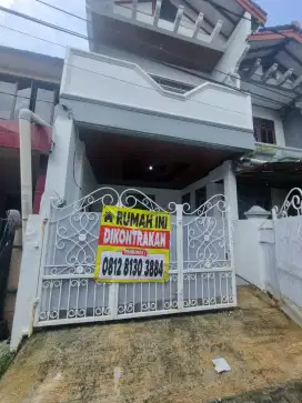 Rumah dikontrakan TAHUNAN