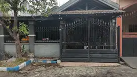 Murah Rumah 1 Lantai Hitung Tanah Dekat Club House di Pondok Tjandra