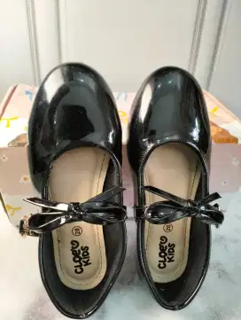 Sepatu flat shoes anak cloev kids