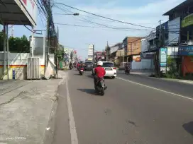 Disewakan lahan pinggir jalan lokasi strategis
