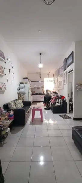 Taman Kopo Indah 3 Dijual Cepat Rumah Siap Huni
