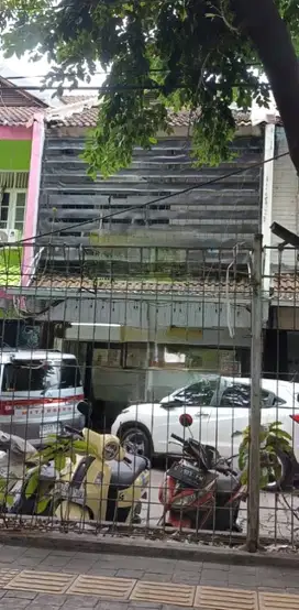 ruko murah di danau Sunter Utara hdp jalan raya