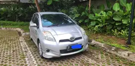 Toyota Yaris Tipe E MT 2012