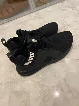 Puma Enzo Black size 42