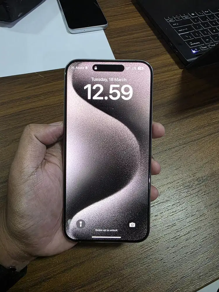 Iphone 15 Promax 256 GB Natural Tittanium