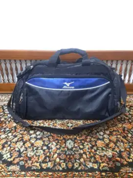 Tas duffle bag mizuno hitam
