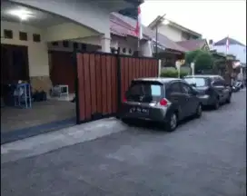 Rumah siap huni bebas banjir dalam cluster di jatimakmur, jatibening
