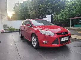 Ford focus s at hatchback merahh