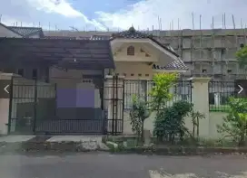Jual rumah di lippo karawaci hook.
