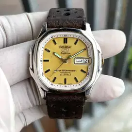 Seiko 5 Superior vintage SKZ040J automatic